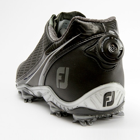 golf shoes for flat feet